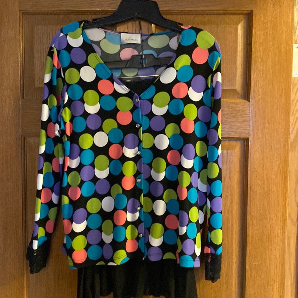 Very cute outfit!